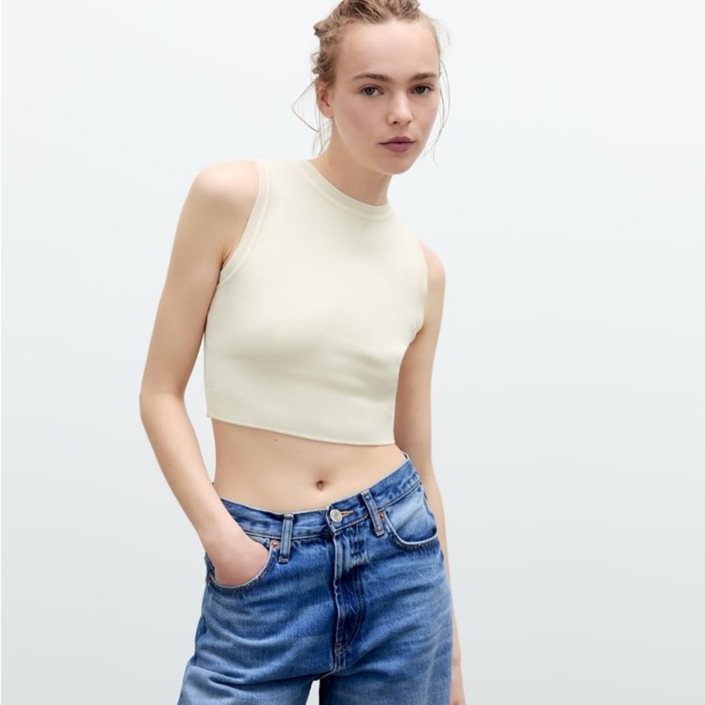 Zara Sweater Vest in Forest Green